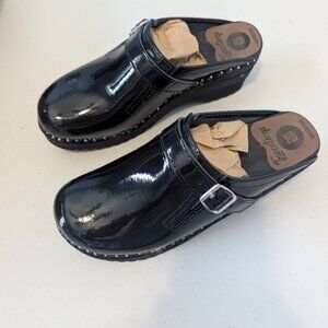 Troentorp New Black Patent Donatello Clogs Size 38